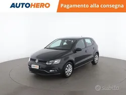 Nero Usata 2017 VW Polo Comfortline Tre volumi | 9799 € (Buon prezzo)