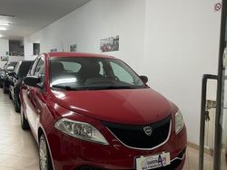 Rosso Usata 2017 Lancia Ypsilon S Due volumi | 7990 € (Cara)