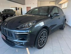 Grigio Usata 2018 Porsche Macan S SUV | 35.900 € (Ottimo prezzo)