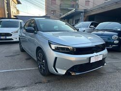 Argento Usata 2024 Opel Corsa Tre volumi | 16.790 € (Cara)