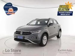 Indium grey metallizzato nero Usata 2023 VW T-Roc Life SUV | 22.000 € (Super prezzo)