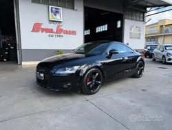 Usata 2010 Audi TT Roadster S-Line Cabrio | 9990 € (Cara)
