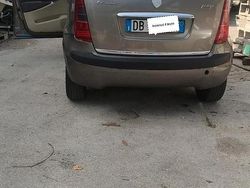 Marrone Usata 2006 Lancia Musa Monovolume | 2300 € (Buon prezzo)