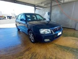 Usata 2001 Hyundai Accent GLS Tre volumi | 2800 €