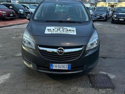 Grigio Usata 2017 Opel Meriva Monovolume | 4499 € (Ottimo prezzo)