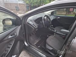 Grigio Usata 2016 Ford Focus Station wagon | 5000 €