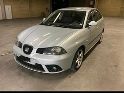 Grigio Usata 2009 Seat Ibiza Tre volumi | 3300 € (Buon prezzo)