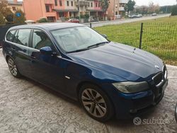 Blu Usata 2011 BMW 320 Station wagon | 5000 € (Buon prezzo)