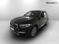 Black sapphire metallizzato Usata 2020 BMW X3 Luxury Line SUV | 32.900 € (Buon prezzo)