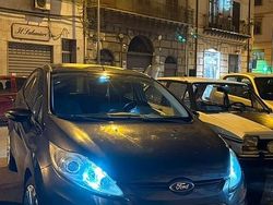 Usata 2008 Ford Fiesta Tre volumi | 4700 €