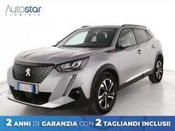 Argento Usata 2020 Peugeot 2008 Active SUV | 13.900 € (Buon prezzo)