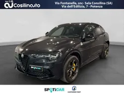Nero Usata 2020 Alfa Romeo Stelvio Quadrifoglio SUV | 53.699 € (Molto cara)
