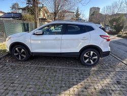 Bianco Usata 2015 Nissan Qashqai 360º SUV | 11.000 € (Cara)