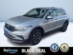 Grigio metallizzato Usata 2023 VW Tiguan Elegance SUV | 25.900 € (Super prezzo)