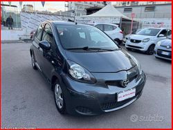 Grigio Usata 2009 Toyota Aygo Due volumi | 5999 € (Cara)