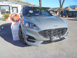 Grigio Usata 2021 Ford Kuga ST-Line SUV | 20.800 € (Buon prezzo)