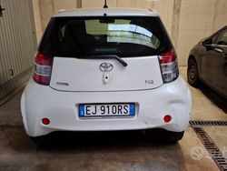 Usata 2011 Toyota iQ Due volumi | 7000 € (Buon prezzo)