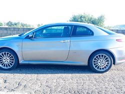 Grigio Usata 2004 Alfa Romeo GT Coupé | 3000 € (Buon prezzo)