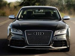 Usata 2011 Audi RS5 Comfort Coupé | 26.900 €