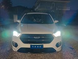 Bianco Usata 2020 Ford Kuga ST-Line SUV | 15.000 €