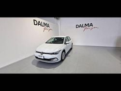 Bianco Usata 2020 VW Golf VII Style Tre volumi | 17.990 € (Buon prezzo)
