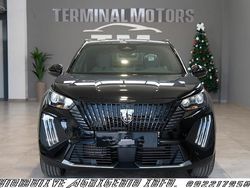 Nero Nuova 2025 Peugeot 2008 Allure SUV | 21.990 € (Buon prezzo)