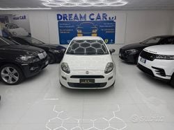 Bianco Usata 2014 Fiat Punto Tre volumi | 5900 € (Buon prezzo)