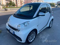 Usata 2011 Smart ForTwo Coupé Coupé | 5500 € (Buon prezzo)