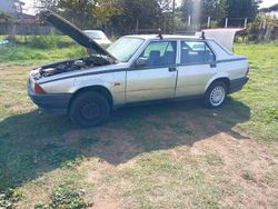 Usata 1989 Alfa Romeo 75 Tre volumi | 1234 €