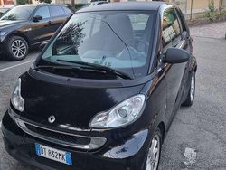 Nero Usata 2009 Smart ForTwo Coupé Pure Due volumi | 4000 € (Ottimo prezzo)