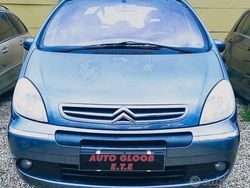 Grigio Usata 2004 Citroën Xsara Picasso Monovolume | 2500 € (Molto cara)