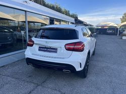 Argento Usata 2016 Mercedes GLA200 SUV | 20.800 € (Molto cara)