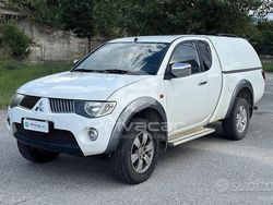 Bianco Usata 2009 Mitsubishi L200 Intense+ Pick-up | 14.200 € (Buon prezzo)