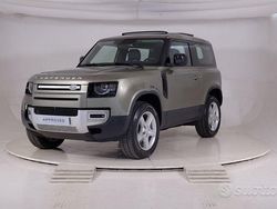 Verde Usata 2022 Land Rover Defender SE SUV | 52.900 € (Ottimo prezzo)