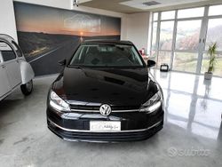 Nero Usata 2018 VW Golf VII Executive Tre volumi | 15.600 € (Cara)