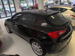 Nero Usata 2019 Alfa Romeo Giulietta Business Tre volumi | 16.500 € (Buon prezzo)