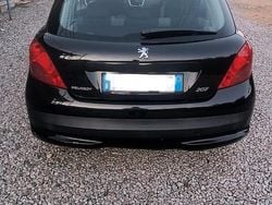 Usata 2010 Peugeot 207 Due volumi | 4000 € (Buon prezzo)