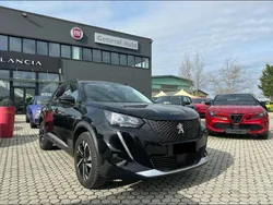 Nero Usata 2021 Peugeot 2008 Active SUV | 19.500 € (Cara)