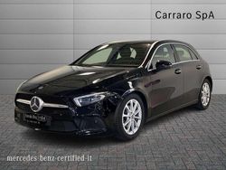 Nero Usata 2020 Mercedes A180 Tre volumi | 24.400 € (Cara)