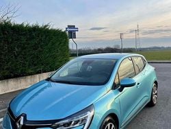Blu/azzurro Usata 2020 Renault Clio V Zen Tre volumi | 10.500 € (Buon prezzo)