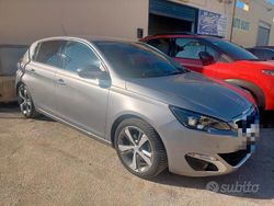 Argento Usata 2013 Peugeot 308 Allure Tre volumi | 6900 € (Buon prezzo)