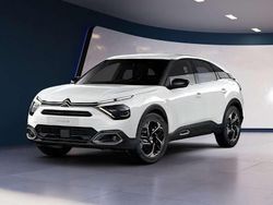 Bianco metallizzato Usata 2023 Citroën e-C4 Shine SUV | 28.900 € (Molto cara)