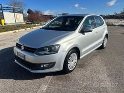 Grigio Usata 2012 VW Polo Tre volumi | 5400 € (Buon prezzo)