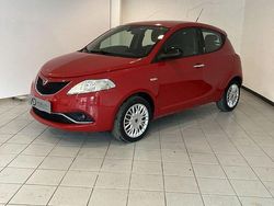 Rosso Usata 2016 Lancia Ypsilon Platinum Due volumi | 9000 € (Buon prezzo)