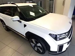 Creamy white matt Nuova 2025 Hyundai Santa Fe SUV | 49.900 € (Ottimo prezzo)