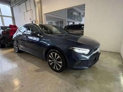 Blu Usata 2020 Mercedes A250 Business Tre volumi | 20.500 € (Buon prezzo)