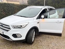 Bianco Usata 2017 Ford Kuga SUV | 13.700 € (Buon prezzo)