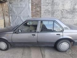 Bronzo Usata 1988 Opel Ascona Exklusiv Tre volumi | 2000 €