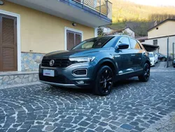 Indium grey Usata 2020 VW T-Roc Advance SUV | 21.200 € (Buon prezzo)