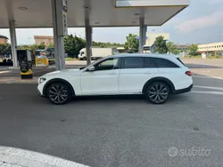 Usata 2017 Mercedes E220 Station wagon | 21.800 € (Buon prezzo)